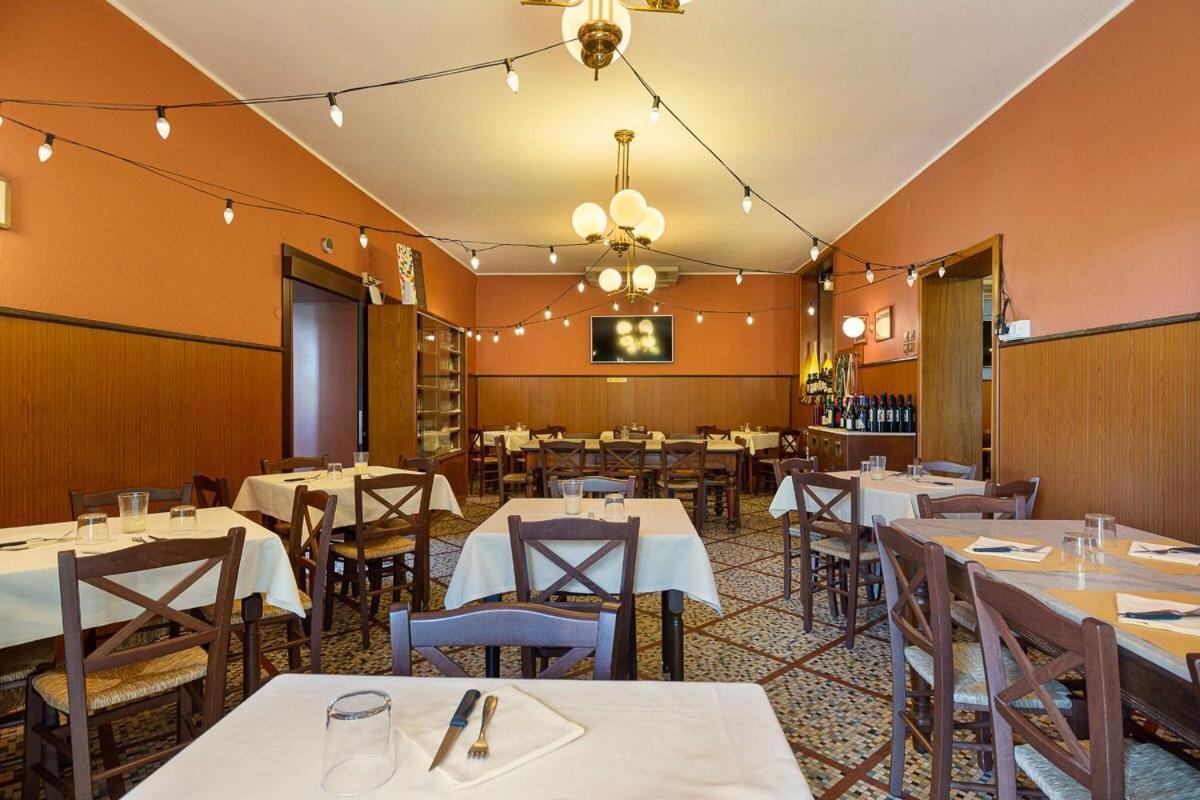 Locanda Da Romano Cadeo Kültér fotó