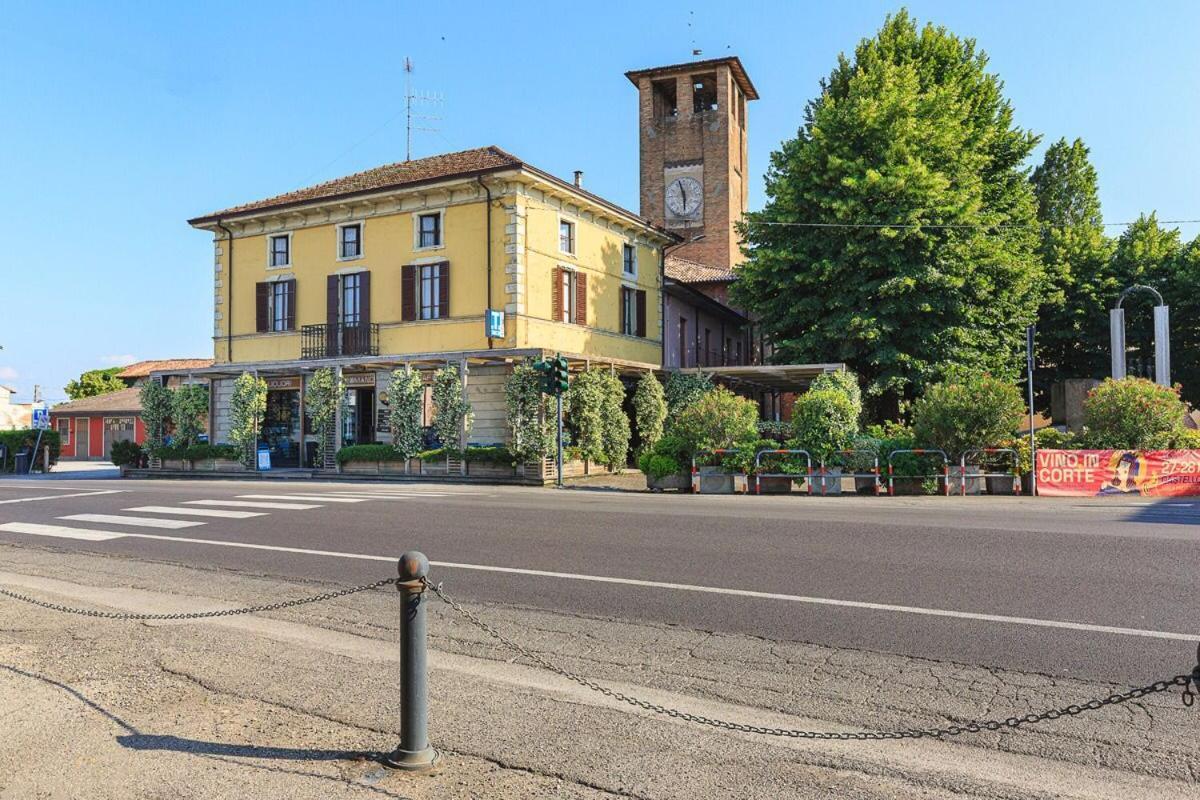 Locanda Da Romano Cadeo Kültér fotó